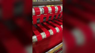 Матово-зеленая упаковочная лента для надежной герметизации