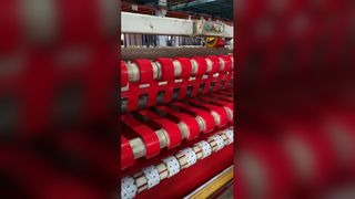 Изготовленная на заказ красная упаковочная лента БОПП защитит ваши грузы