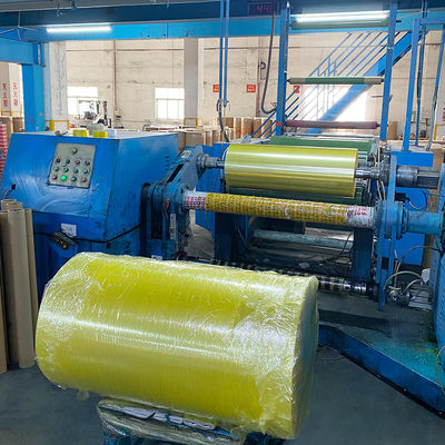BOPP Желтовато-желтая упаковочная упаковка Клейкая уплотнительная лента Jumbo Roll